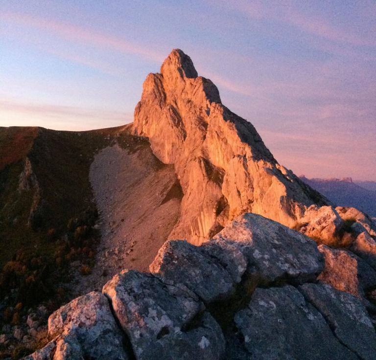 Aretes du Gerbier au coucher du soleil  ©YButhion