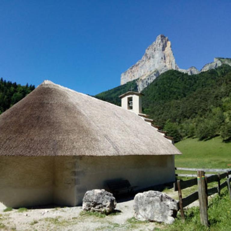 MONT AIGUILLE® - Ecusson Brodé Coucher de Soleil du Trièves Vercors